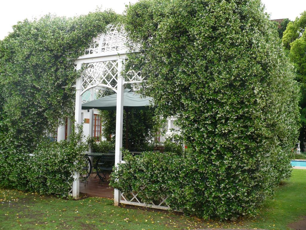 A Tapestry Garden Guest House Potchefstroom Exterior foto